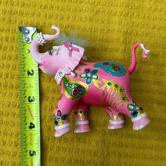 Margaret Le Van Pink Elephant. Reach High For Hope. Limited. - Picture 9 of 11